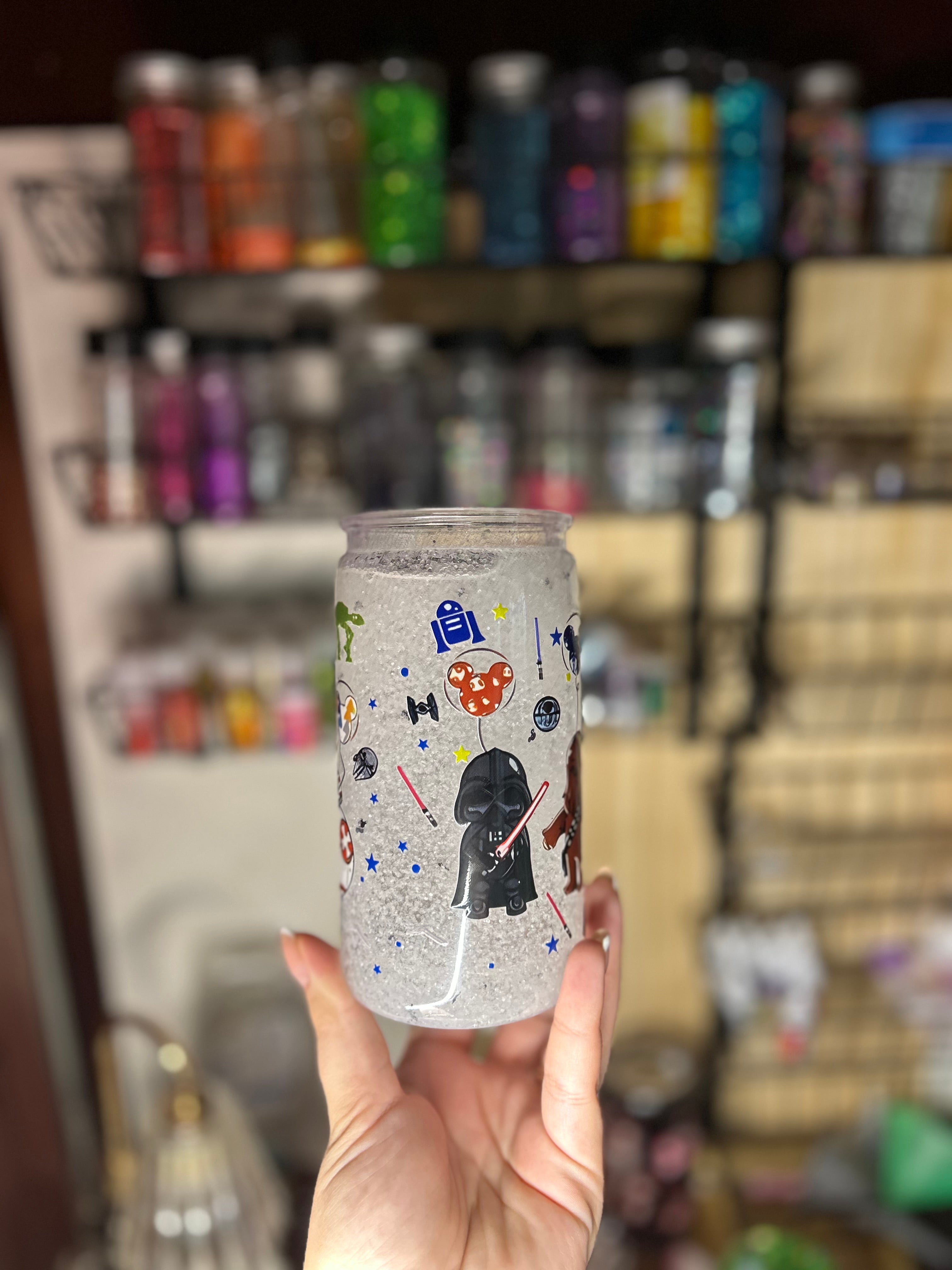 16oz- SnowGlobe Tumbler Star Wars w/ Hidden Mickeys